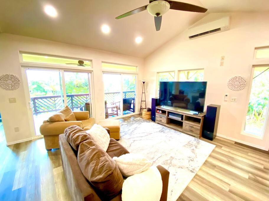 The Honomu House - Gorgeous, Spacious 4Bd2Ba Home Near Waterfalls And Hilo, Sleeps 12! Eksteriør billede