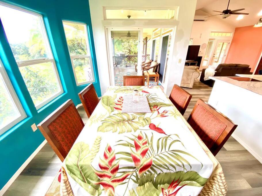 The Honomu House - Gorgeous, Spacious 4Bd2Ba Home Near Waterfalls And Hilo, Sleeps 12! Eksteriør billede